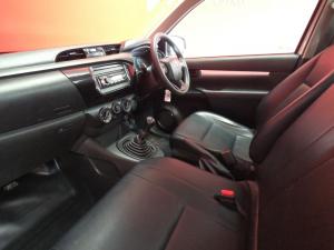 Toyota Hilux 2.0 VvtiP/U Single Cab - Image 7