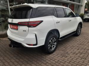 Toyota Fortuner 2.8GD-6 4X4 automatic - Image 2