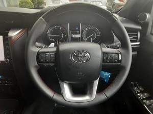 Toyota Fortuner 2.8GD-6 4X4 automatic - Image 8