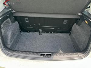 Volkswagen Polo Vivo 1.4 Life - Image 13