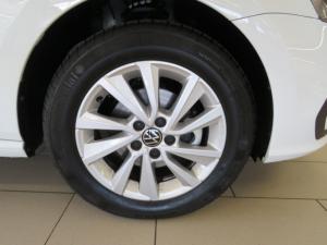 Volkswagen Polo Vivo 1.4 Life - Image 18
