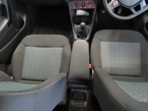Volkswagen Polo Vivo 1.4 Life - Image 9