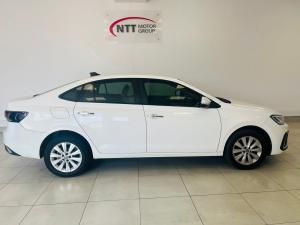 Volkswagen Polo 1.6 Life - Image 3