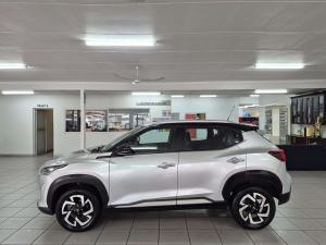 Nissan Magnite 1.0T Acenta CVT - Image 2