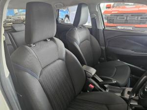 Toyota Starlet 1.5 XS auto - Image 10