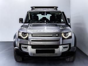 Land Rover Defender 110 D240 SE - Image 5