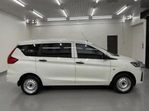 Suzuki Ertiga 1.5 GA - Image 2