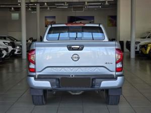 Nissan Navara 2.5DDTi double cab LE Plus - Image 4