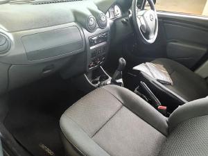 Nissan NP200 1.6i - Image 9