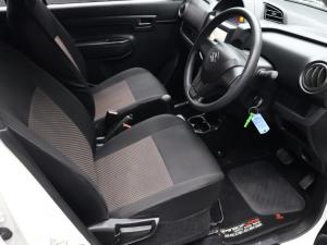 Suzuki S-Presso 1.0 GL+ auto - Image 9