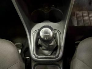 Volkswagen Polo Vivo hatch 1.4 - Image 11