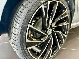 Volkswagen Polo Vivo hatch 1.4 - Image 14