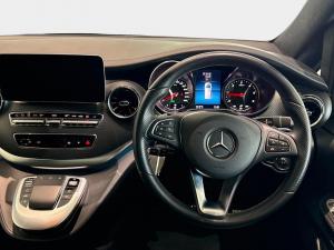 Mercedes-Benz V-Class V300d Exclusive - Image 10