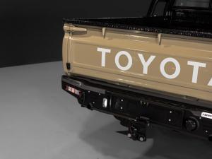 Toyota Land Cruiser 79 2.8GD-6 single cab auto - Image 23