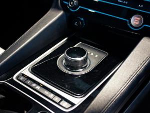 Jaguar F-Pace 30d AWD S First Edition - Image 13