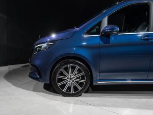 Mercedes-Benz V-Class V300d Exclusive - Image 14