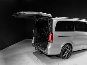 Mercedes-Benz V-Class V250d Avantgarde - Image 17