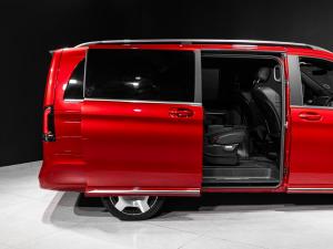 Mercedes-Benz V-Class V300d Exclusive - Image 24