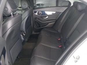 Mercedes-Benz C-Class C180 - Image 15