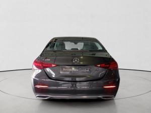 Mercedes-Benz C-Class C200 Avantgarde - Image 6