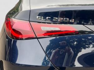 Mercedes-Benz GLC GLC220d coupe 4Matic Avantgarde - Image 17