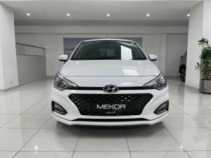 Hyundai i20 1.4 Fluid auto - Image 2