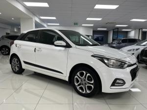Hyundai i20 1.4 Fluid auto - Image 3