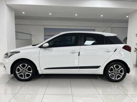 Image Hyundai i20 1.4 Fluid auto