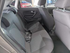 Volkswagen Polo Vivo hatch 1.4 Comfortline - Image 13