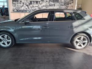 Audi A3 Sportback 30TFSI S line - Image 6