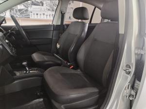 Volkswagen Polo Vivo sedan 1.4 Trendline auto - Image 8