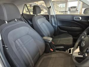Hyundai Venue 1.0T Motion auto - Image 11