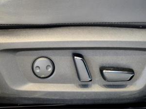 Nissan X-Trail 2.5 Acenta - Image 17