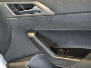 Volkswagen Polo hatch 1.0TSI Trendline - Image 17