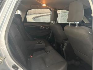 Suzuki Grand Vitara 1.5 GL manual - Image 9