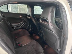 Mercedes-Benz GLA GLA200 auto - Image 11