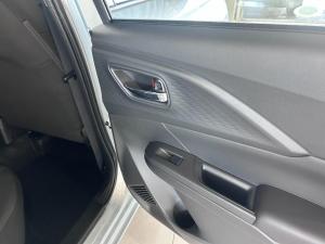 Suzuki Swift 1.2 GL+ manual - Image 8