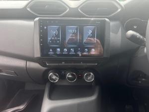 Nissan Magnite 1.0 Visia manual - Image 18