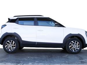 Mahindra XUV 3XO 1.2T AX5 auto - Image 11