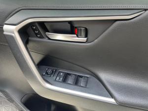 Toyota RAV4 2.5 Hybrid VX E-Four - Image 10