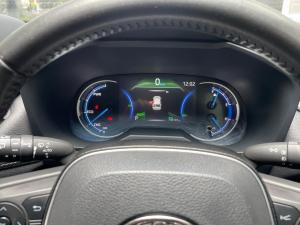 Toyota RAV4 2.5 Hybrid VX E-Four - Image 22