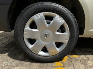 Nissan NP200 1.6i safety pack (aircon) - Image 15