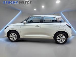 Suzuki Swift 1.2 GL+ auto - Image 2