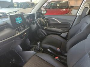 Suzuki Swift 1.2 GL+ manual - Image 10