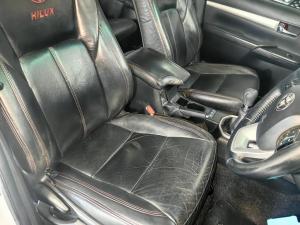 Toyota Hilux 2.8GD-6 double cab Raider - Image 14