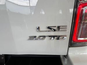 Isuzu D-Max 3.0TD double cab LSE 4x4 - Image 22