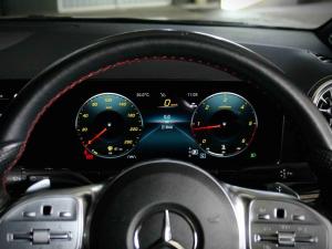 Mercedes-Benz GLA GLA200d Progressive - Image 12