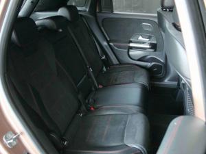 Mercedes-Benz GLA GLA200d Progressive - Image 16