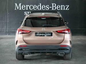Mercedes-Benz GLA GLA200d Progressive - Image 7