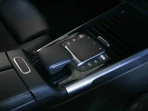 Mercedes-Benz GLB GLB220d 4Matic Progressive - Image 15
